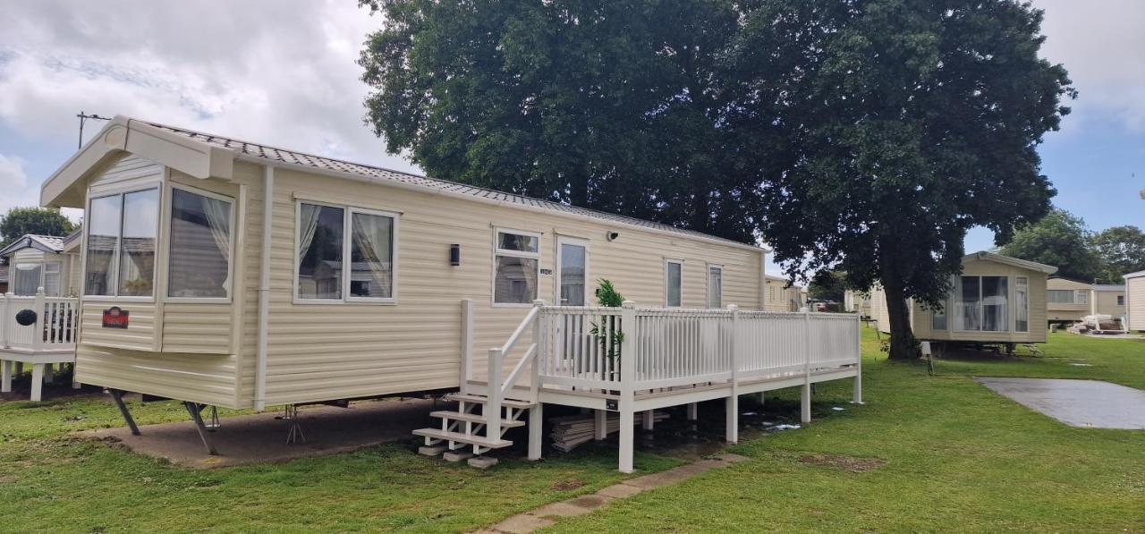 D & A Short Breaks - St Margarets Bay, Dover Hotel Saint Margaretʼs at Cliffe Buitenkant foto