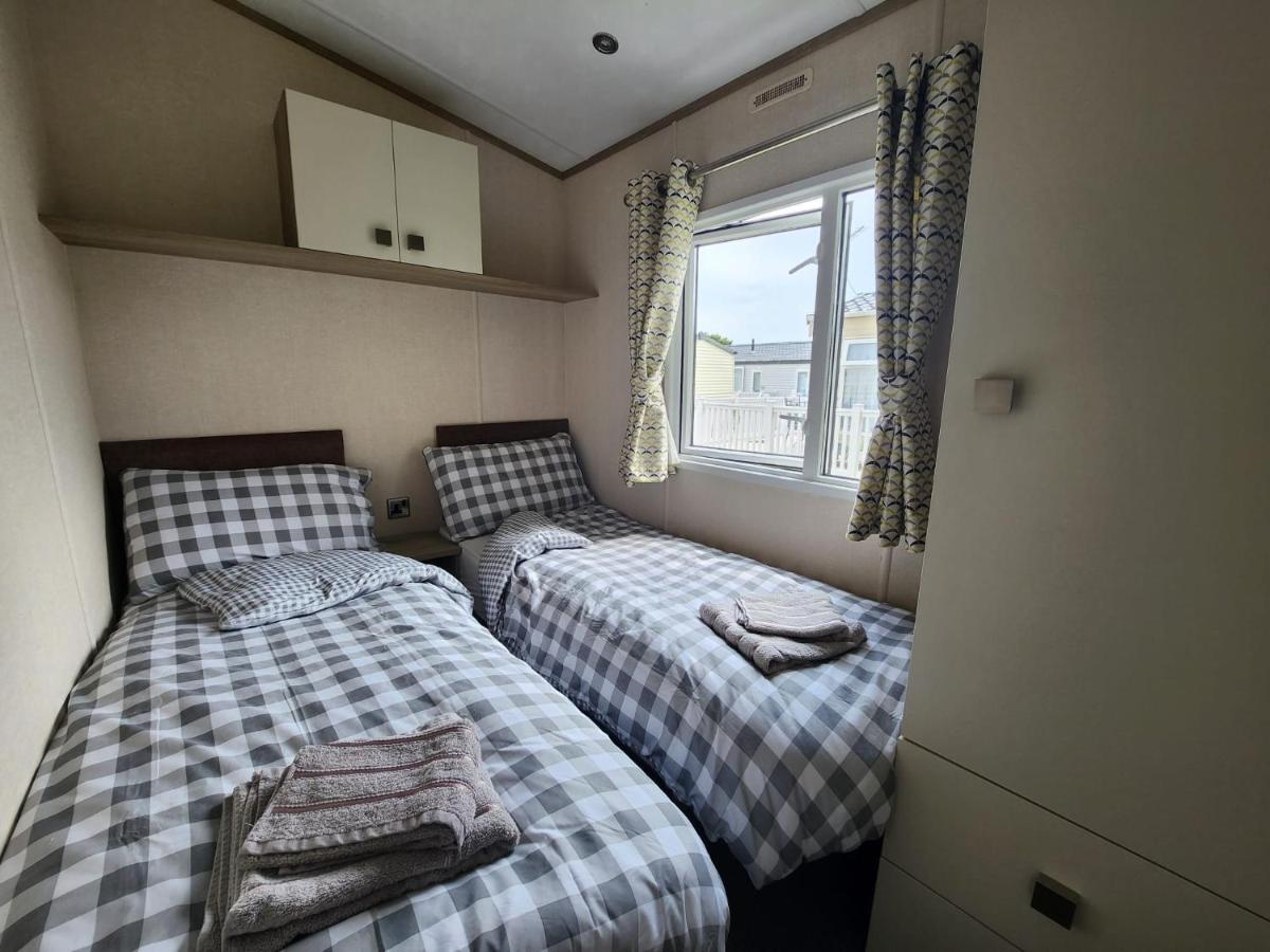 D & A Short Breaks - St Margarets Bay, Dover Hotel Saint Margaretʼs at Cliffe Buitenkant foto